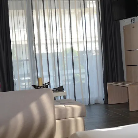 Appartement Amalia Center à Vrasná Extérieur photo
