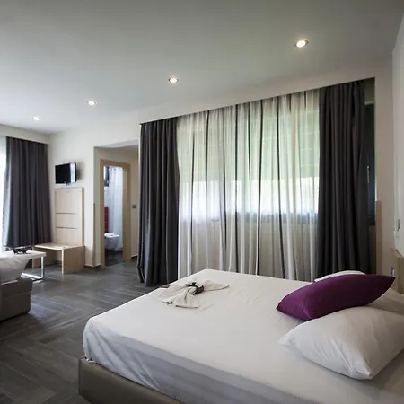 Appartement Amalia Center à Vrasná Extérieur photo