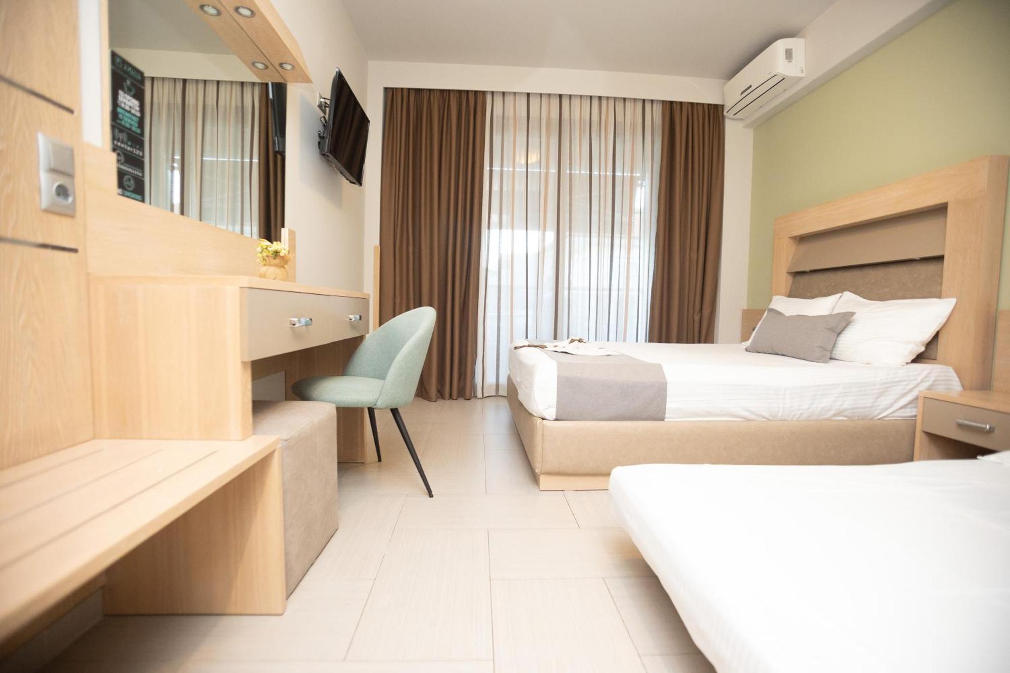 Amalia Center Apartment Nea Vrasna
